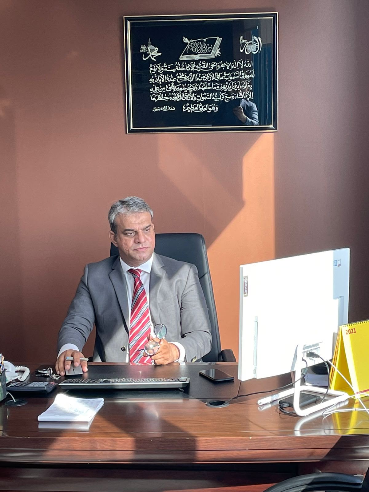 Team consultation, Daniyal Management Services