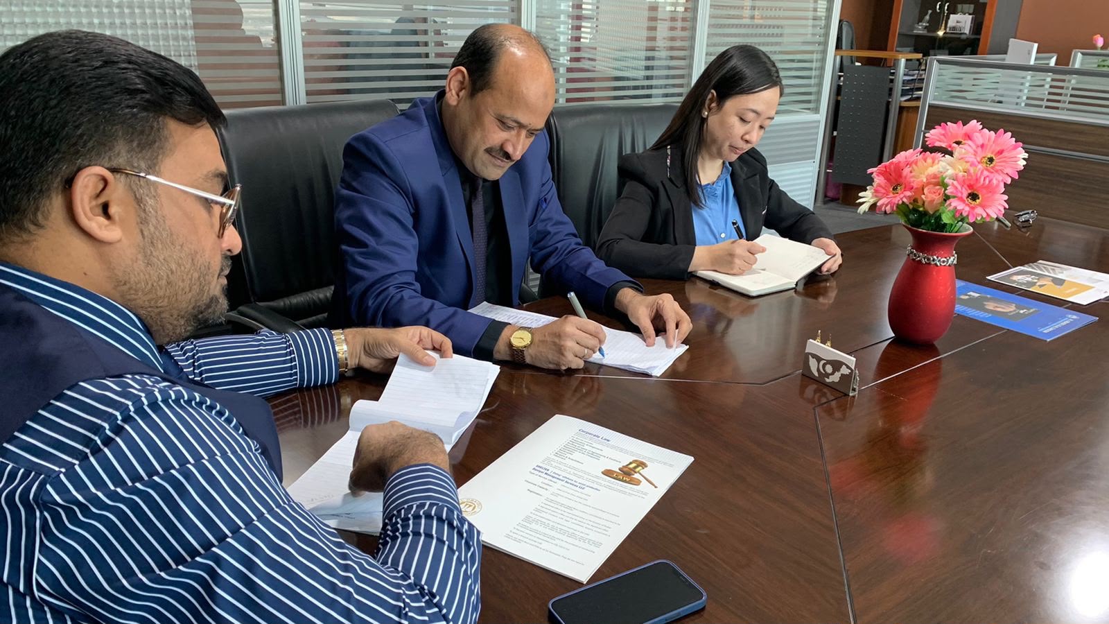 Client meeting at DMS office